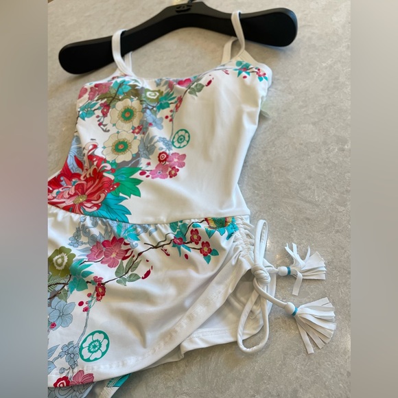 Johnny Was Kia Skirted Tank Bathing Suit Size XS - Picture 5 of 11